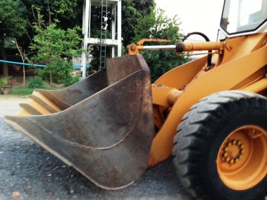 ขายด่วน..รถตัก KOMATSU 510 กรองเดี่ยว รุ่นใหม่ รถสวยแจ่ม พร้อมใช้ ตักแรง ได้งานไว เครื่องดี เกียร์ดี ประหยัด.