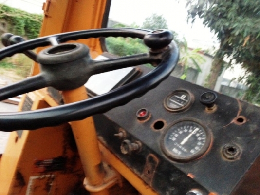 ขายด่วน..รถตัก KOMATSU 510 กรองเดี่ยว รุ่นใหม่ รถสวยแจ่ม พร้อมใช้ ตักแรง ได้งานไว เครื่องดี เกียร์ดี ประหยัด.