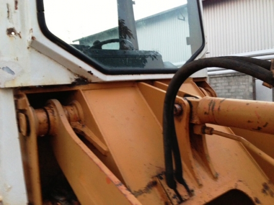 ขายด่วน..รถตัก KOMATSU 510 กรองเดี่ยว รุ่นใหม่ รถสวยแจ่ม พร้อมใช้ ตักแรง ได้งานไว เครื่องดี เกียร์ดี ประหยัด.