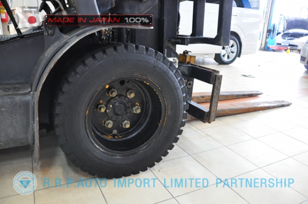 ขายรถโฟล์คลิฟท์มือสอง TCM รุ่น FHD30Z5-34II24 นำเข้าจากประเทศญี่ปุ่น 100\% ไม่เคยใช้งานในไทย