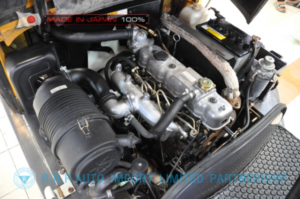 ขายรถโฟล์คลิฟท์มือสอง TCM รุ่น FHD30Z5-34II24 นำเข้าจากประเทศญี่ปุ่น 100\% ไม่เคยใช้งานในไทย