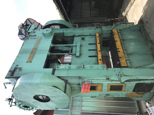 ขายปั๊มญี่ปุ่นขนาด200ตันหน้าโต๊1.6x1.1เมตรพร้อมใช้นะครับ ขายปั๊มญี่ปุ่นขนาด200ตันหน้าโต๊1.6x1.1เมตรพร้อมใช้นะครับ