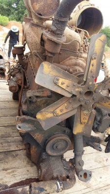 ขายเครื่องพร้อมซุ้มคลัช แทรคเตอร์ D50-15 ขายเครื่องพร้อมซุ้มคลัช แทรคเตอร์ D50-15