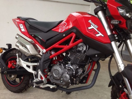 Benelli TNT 135 หัวฉีด รถเดือนเดียวปี 2017 วิ่ง 500 โล