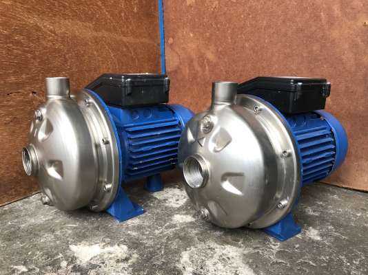 ขายปั้มน้ำหอยโข่งหัวสแตนเลส Ebara 1.2HP. 220V ไฟบ้าน made in Italy สภาพสวยเดิมๆ พร้อมใช้งาน มี 2 ตัวครับ