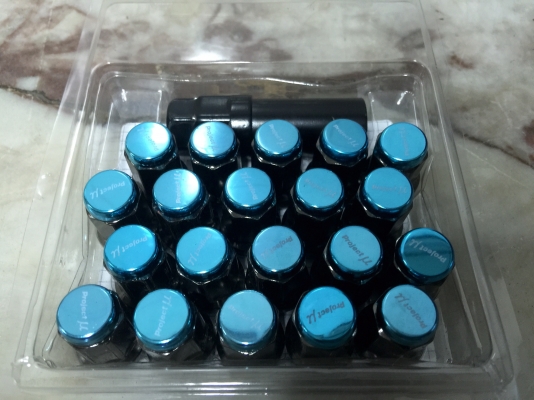 ขายน๊อตล้อ Project y SUPER  สีฟ้าเกลียว 1x1.25 = 20 ตัว