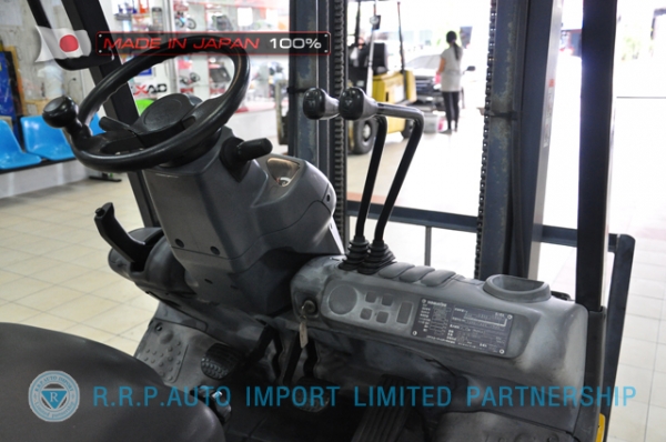 ขายรถโฟล์คลิฟท์มือสอง KOMATSU รุ่น FG15T-20-670009 นำเข้าจากประเทศญี่ปุ่น 100\% ไม่เคยใช้งานในไทย