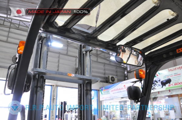 ขายรถโฟล์คลิฟท์มือสอง KOMATSU รุ่น FG15T-20-670009 นำเข้าจากประเทศญี่ปุ่น 100\% ไม่เคยใช้งานในไทย