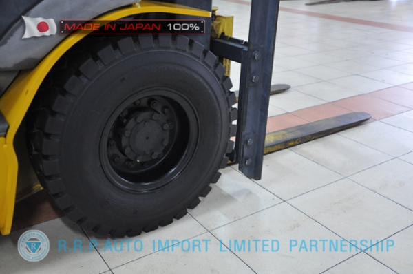 ขายรถโฟล์คลิฟท์มือสอง KOMATSU รุ่น FG15T-20-670009 นำเข้าจากประเทศญี่ปุ่น 100\% ไม่เคยใช้งานในไทย