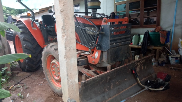 ขายKUBOTA M7040 รถบ้านพร้อมใช้ เล่มพร้อมโอน ขายKUBOTA M7040 รถบ้านพร้อมใช้ เล่มพร้อมโอน