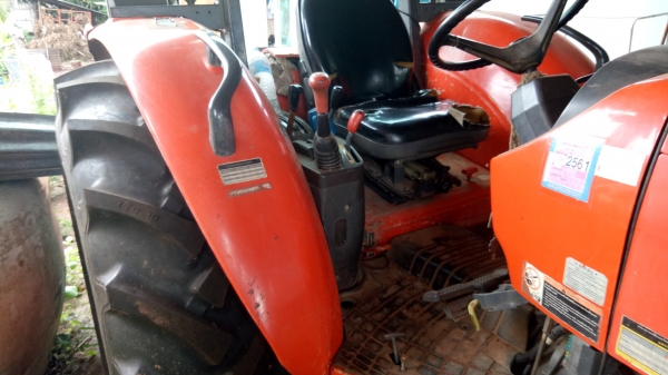 ขายKUBOTA M7040 รถบ้านพร้อมใช้ เล่มพร้อมโอน ขายKUBOTA M7040 รถบ้านพร้อมใช้ เล่มพร้อมโอน