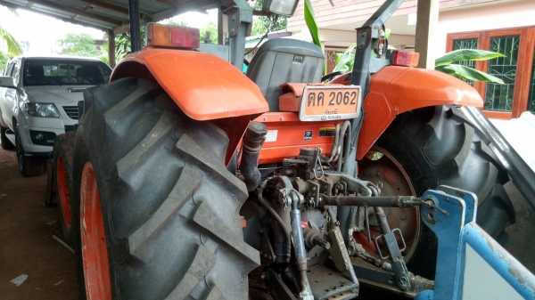 ขายKUBOTA M7040 รถบ้านพร้อมใช้ เล่มพร้อมโอน ขายKUBOTA M7040 รถบ้านพร้อมใช้ เล่มพร้อมโอน