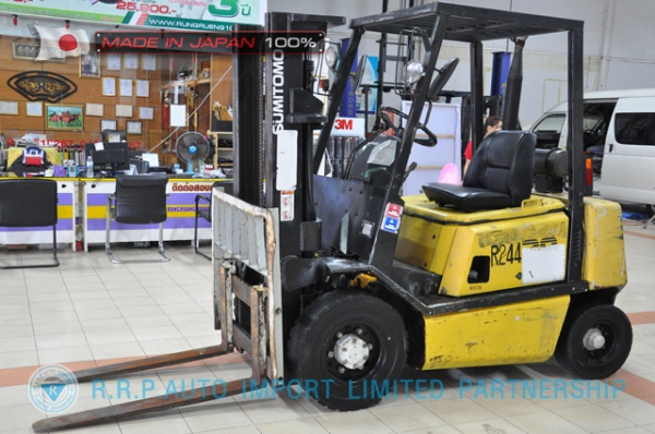 ขายรถโฟล์คลิฟท์มือสอง SUMITOMO รุ่น  FD20PVIXA-01555 นำเข้าจากประเทศญี่ปุ่น 100\% ไม่เคยใช้งานในไทย