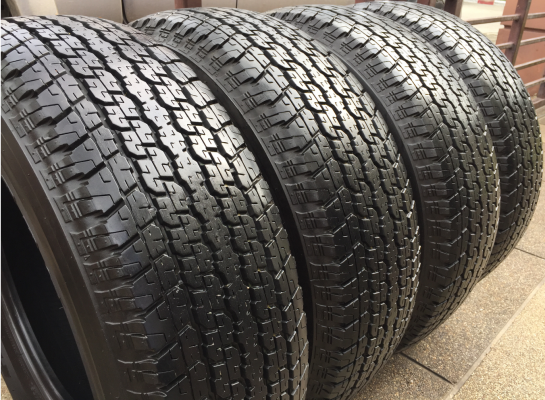 ยาง Bridgestone 265 70 16 ปี15 ดอกเต็ม ไม่มีปะ ใช้ยาว ราคาไม่แพงขอบคุณ