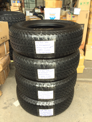ยาง Bridgestone 265 70 16 ปี15 ดอกเต็ม ไม่มีปะ ใช้ยาว ราคาไม่แพงขอบคุณ