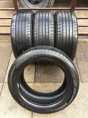 ยาง Dunlop 215 55 17 ปี15 ดอกเต็ม ไม่มีปะ ใช้ยาว ราคาไม่แพง