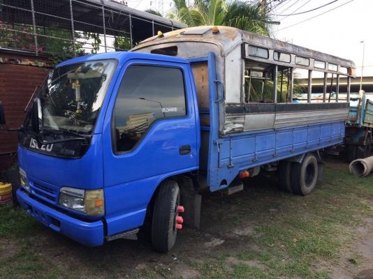 ISUZU NKR110
