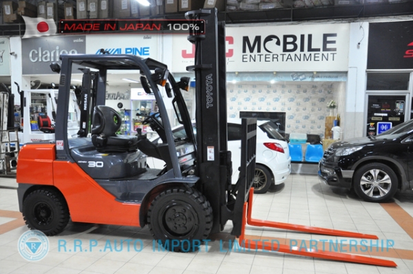 ขายรถโฟล์คลิฟท์มือสอง TOYOTA รุ่น 8FD30-12052 นำเข้าจากประเทศญี่ปุ่น 100\% ไม่เคยใช้งานในไทย ขายรถโฟล์คลิฟท์มือสอง TOYOTA รุ่น 8FD30-12052 นำเข้าจากประเทศญี่ปุ่น 100\% ไม่เคยใช้งานในไทย