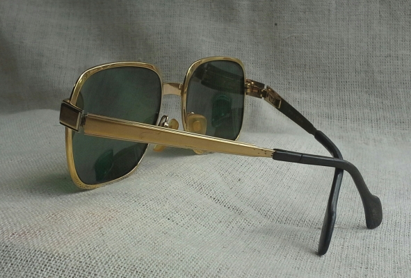 แว่นตาเยอรมันวินเทจ แฮนด์เมดยุค '60s ทอง KGP สีน้ำผึ้ง! หายาก! ราคานักศึกษา! Vintage METZLER handmade in Germany แว่นตาเยอรมันวินเทจ แฮนด์เมดยุค '60s ทอง KGP สีน้ำผึ้ง! หายาก! ราคานักศึกษา! Vintage METZLER handmade in Germany
