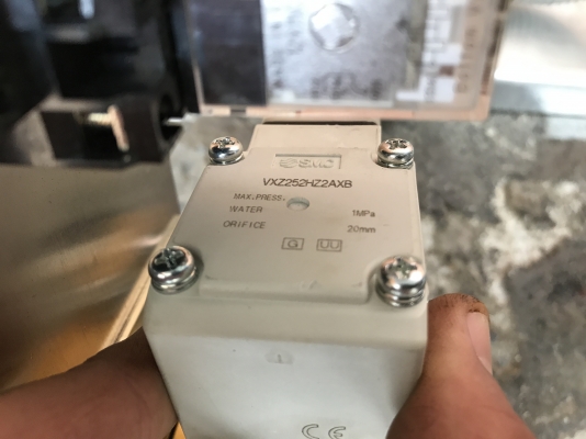 ขายชุดวาล์วคอนโทรล ระบบลม เป็นทองเหลือง ของใหม่ไม่เคยใช้งานครับ