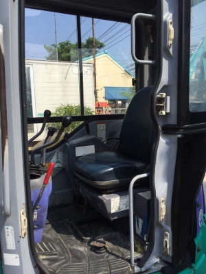 ขายKOMATSU PC20MR  เก่าญี่ปุ่นแท้  สภาพสวย  พร้อมเก๋ง  ลองระบบกันได้ทุกวัน  โทร  089-3818694  ดวงนภา