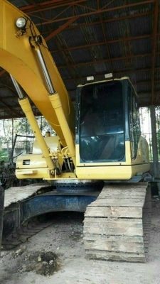 ขาย 1,350,000 KOMATSU PC200-7 สวย (มือเดียวจากห้าง) เครื่องดี ปั้มแรง โช่หนา เอวแน่น ไฟฟ้าครบ แอร์เย็น เอกสารเล่มทะเบียน รถอยู่ จ.นครราชสีมา 090-772-3710 090-772-3708 ขาย 1,350,000 KOMATSU PC200-7 สวย (มือเดียวจากห้าง) เครื่องดี ปั้มแรง โช่หนา เอวแน่น ไฟฟ้าครบ แอร์เย็น เอกสารเล่มทะเบียน รถอยู่ จ.นครราชสีมา 090-772-3710 090-772-3708