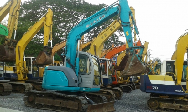 ต้องการขายรถขุดยี่ห้อ KOBELCO-SK60SR-1E รถนอกนำเข้าจากญี่ปุ่น