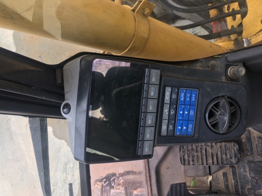 KOMATSU รุ่น: PC138US-8