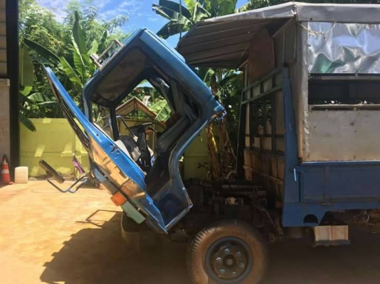 Isuzu npr 59 l u 5 m เครื่อง 115 จด ปี 37 ยาว 5 เมตร นิ่มนิ่ม คัสซีสวย ยาง 825 /6 ภาษีเต็มเล่มพร้อมโ