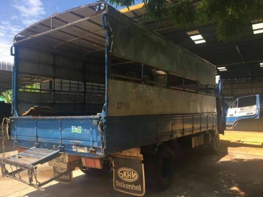 Isuzu npr 59 l u 5 m เครื่อง 115 จด ปี 37 ยาว 5 เมตร นิ่มนิ่ม คัสซีสวย ยาง 825 /6 ภาษีเต็มเล่มพร้อมโ