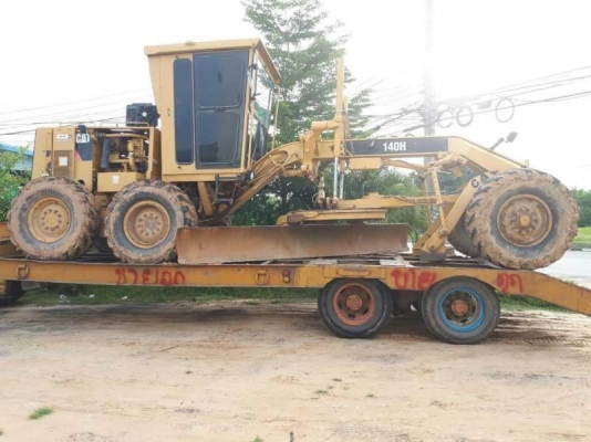 ขาย 3,500,000 รถเกรด CAT 120 HV5FM 8,000 ชม.เครืองดี เกียร์แรง รถสวยพร้อมใช้  รถอยู่ บุรีรัมย์ โทร&amp;ไอดีไลน์ 0610710295