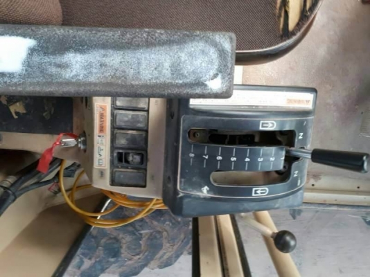 ขาย 3,500,000 รถเกรด CAT 120 HV5FM 8,000 ชม.เครืองดี เกียร์แรง รถสวยพร้อมใช้  รถอยู่ บุรีรัมย์ โทร&amp;ไอดีไลน์ 0610710295