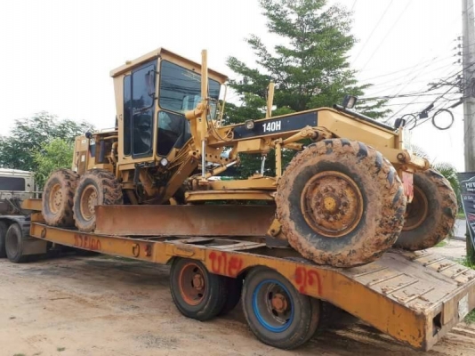 ขาย 3,500,000 รถเกรด CAT 120 HV5FM 8,000 ชม.เครืองดี เกียร์แรง รถสวยพร้อมใช้  รถอยู่ บุรีรัมย์ โทร&amp;ไอดีไลน์ 0610710295