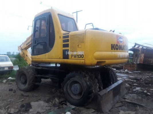 ขาย 895,000 บาท แบคโฮล้อยาง KOMATSU PW130-7 เครื่องดี ปั้มแรง โช่หนา เอวแน่น เอกสารอินวอยท์  รถอยู่ วังน้อย จ.พระนครศรีอยุธยา โทร&amp;ไอดีไลน์ 0610710295