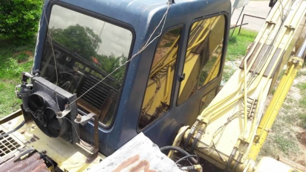 ขาย 495,000 บาท KOBELCO SK120 MARK 3 เครื่องดี ปั้มแรง โช่หนา เอวแน่น เอกสารอินวอยท์ รถอยู่ จ.ศรีสะเกษ โทร&ไอดีไลน์ 0610710295 ขาย 495,000 บาท KOBELCO SK120 MARK 3 เครื่องดี ปั้มแรง โช่หนา เอวแน่น เอกสารอินวอยท์ รถอยู่ จ.ศรีสะเกษ โทร&ไอดีไลน์ 0610710295