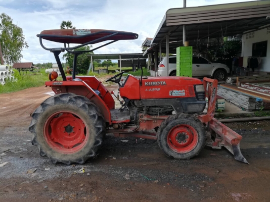 Kubota L4508 ปี51 ชั่วโมงน้อย เล่มพร้อม ไม่มีหางนะครับ Kubota L4508 ปี51 ชั่วโมงน้อย เล่มพร้อม ไม่มีหางนะครับ