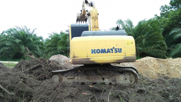 รถแบคโฮ KOMATSU PC 160 - 8. , ( รถทำงาน 9,xxx ชม. ) สนใจติดต่อ 081 - 6079515