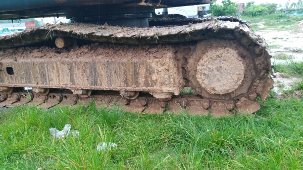 ขาย 980,000 หัวลาก ISUZU  DECA 320 ปี 48 เครื่องเดิมดี เกียร์เดิมแรง หัวบาง ยางดี คัชซีสวย เอกสารพร้อมโอน รถอยู่ ชลบุรี 090-772-3710 090-772-3708