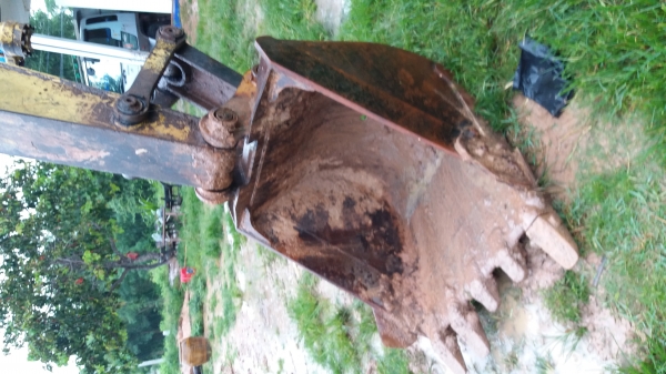 ขาย 980,000 หัวลาก ISUZU  DECA 320 ปี 48 เครื่องเดิมดี เกียร์เดิมแรง หัวบาง ยางดี คัชซีสวย เอกสารพร้อมโอน รถอยู่ ชลบุรี 090-772-3710 090-772-3708