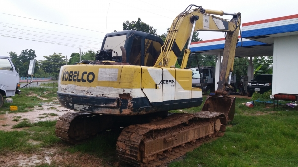 ขาย 980,000 หัวลาก ISUZU  DECA 320 ปี 48 เครื่องเดิมดี เกียร์เดิมแรง หัวบาง ยางดี คัชซีสวย เอกสารพร้อมโอน รถอยู่ ชลบุรี 090-772-3710 090-772-3708