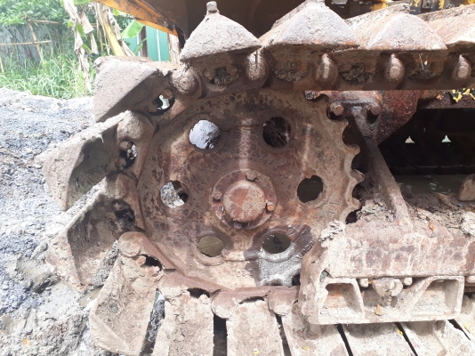 ขายแทร็กเตอร์ KOMATSU D 20-5 รถสวยราคาถูก