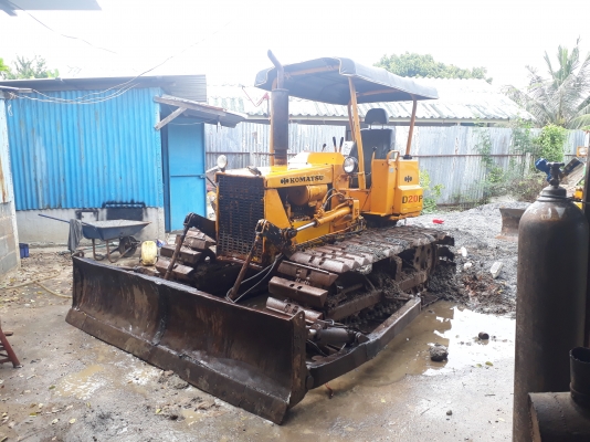 ขายแทร็กเตอร์ KOMATSU D 20-5 รถสวยราคาถูก