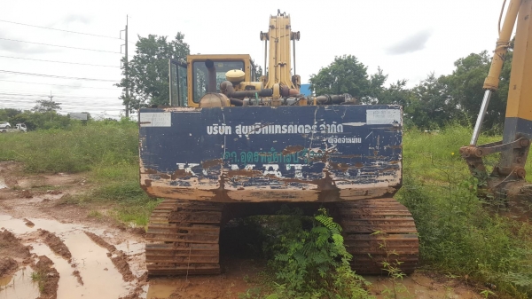 ขาย แบคโฮ KOMATSU PC200-3 เอกสารเล่มทะเบียนครบ เครื่องเดิม ปั้มดี ช่วงล่างมีใบแทรคหัก 2 ใบ เอกสารเล่มทะเบียนครบ