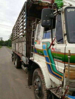 ขาย 299,000 บาท HINO FL177 เพลาเดียว เครื่อง EH700-168 แรง. หัวบาง ยางดี คัสชีสวย เอกสารเล่มทะเบียน 