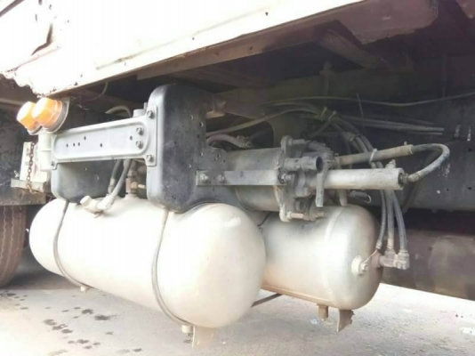 ขาย 299,000 บาท HINO FL177 เพลาเดียว เครื่อง EH700-168 แรง. หัวบาง ยางดี คัสชีสวย เอกสารเล่มทะเบียน 