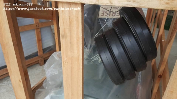 สินค้าใหม่แกะกล่อง*เครื่องปั๊มลม PANERISE ขนาด 300 ลิตร , 2 สูบ ,3HPแรง, 220V. (สามารถใช้กับไฟบ้านได้) ราคาเพียง 24,000 บาท สนใจติดต่อ 0819337688