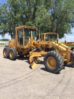 มาใหม่ 140G#72V114xx 9,800ชม. ปี1988 พร้อมติดตั้ง Scarifier รถจากอเมริกา สั่งได้เลยครับ 092-929-9942 ธีรเทพ