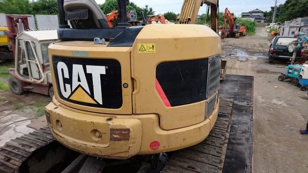 Caterpillar 305CCR 3521ชั่วโมง สต็อกญี่ปุ่น โทร. 080-6565422 (หนิง)