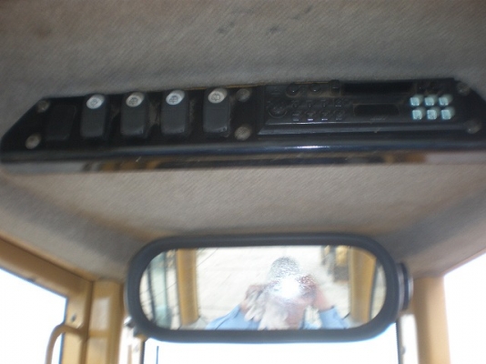 Caterpillar D5N  5614ชั่วโมง รถนอก โทร. 080-6565422 (หนิง)