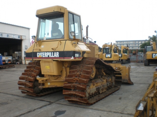 Caterpillar D5N  5614ชั่วโมง รถนอก โทร. 080-6565422 (หนิง)